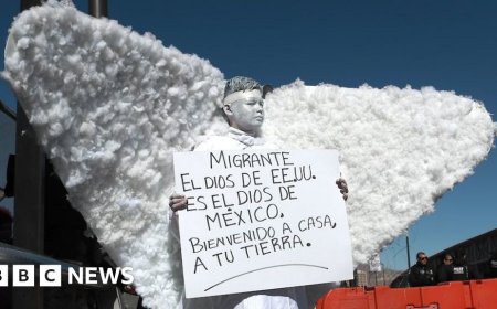 Mexican workers set up tent city to house deportees from US