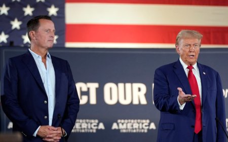 Trump envoy arrives in Venezuela to meet Maduro about deportation flights