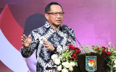 Pelantikan Kepala Daerah Terpilih 2024 Ditunda, Menunggu Putusan Mahkamah Konstitusi