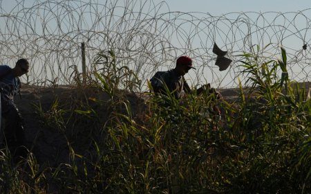 US says 5,000 soldiers deployed along Mexico border, could increase further
