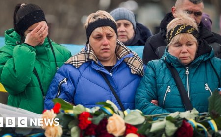 Trump wants peace. Ukrainians fear what that might look like