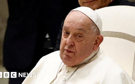 Pope to be admitted to hospital for bronchitis