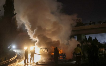 UN commander injured as Lebanese protesters torch car near Beirut airport