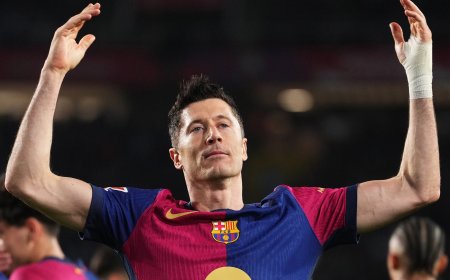 Barcelona top LaLiga as Lewandowski penalty seals Rayo Vallecano win