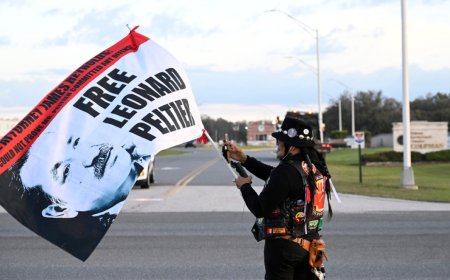 Native American activist Leonard Peltier released from US prison