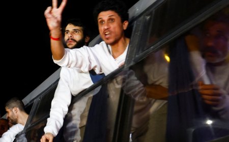 How is Israel violating the Gaza ceasefire deal?