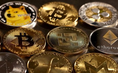 Trump names 5 cryptocurrencies for national reserve, sending prices soaring