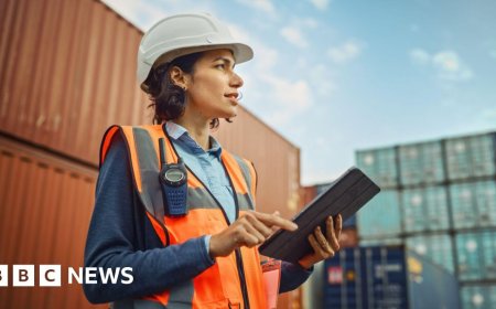 China, Mexico and Canada hit back against Trump tariffs