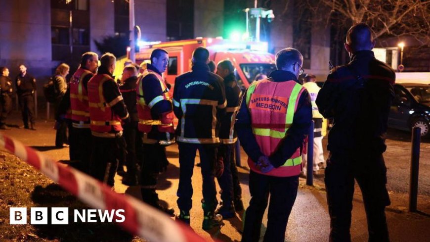 Grenade attack in French bar injures 12