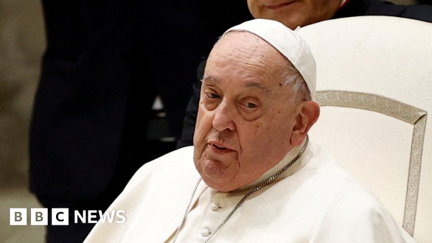 Pope to be admitted to hospital for bronchitis