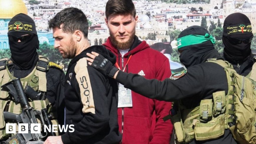 Israeli hostages and Palestinian inmates freed in latest ceasefire swap